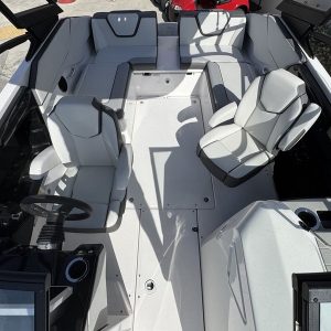 2025 Yamaha AR250