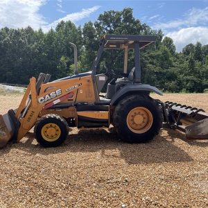 2013 CASE 570N XT