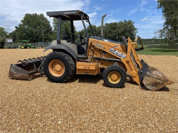 2013 CASE 570N XT