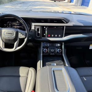 2022 Yukon Denali 6.2L 8-Cylinder